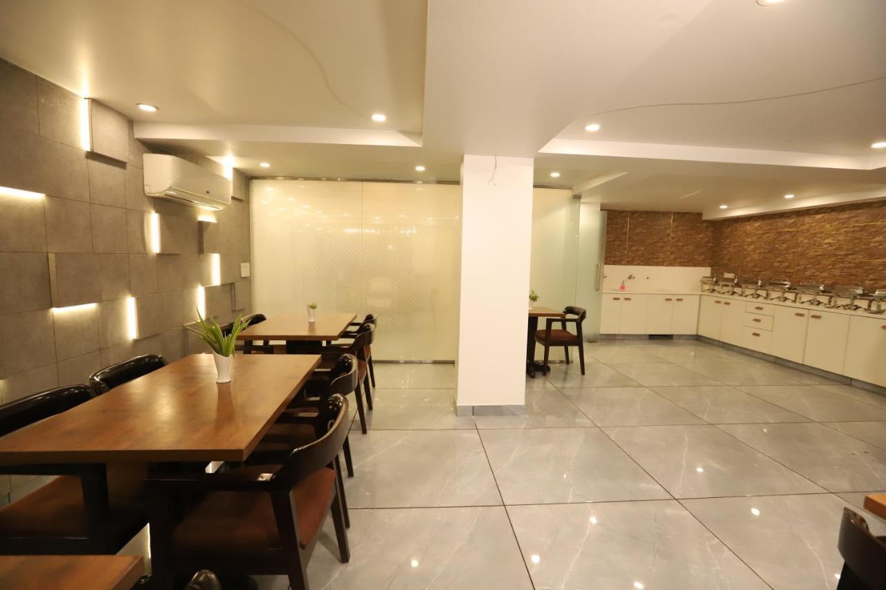 Hotel Keshav Residency Gurgaon Near Medanta Экстерьер фото