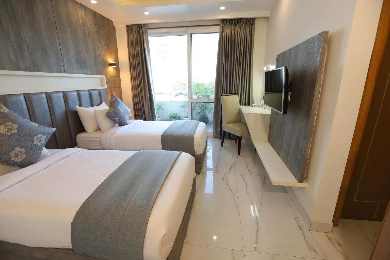 Hotel Keshav Residency Gurgaon Near Medanta Экстерьер фото